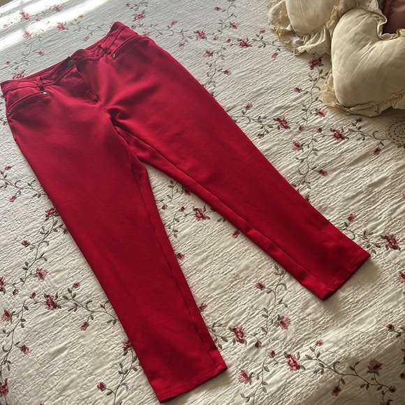 CHICO’S❤️SO SLIMMING Red Slim Ankle Pants Chico’s Size 0.5 Compares to US 6 - Picture 5 of 11